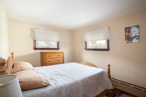 535 Jackson St, Fall River, MA 02721 photo 11