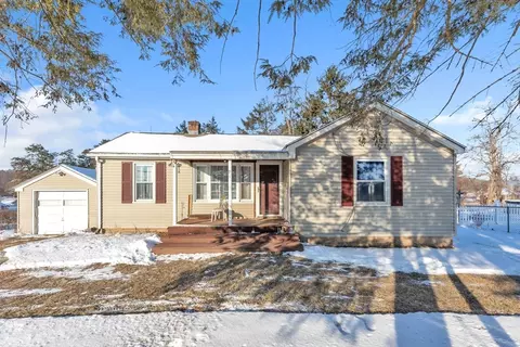 91 Powder Mill Rd, Southwick, MA 01077