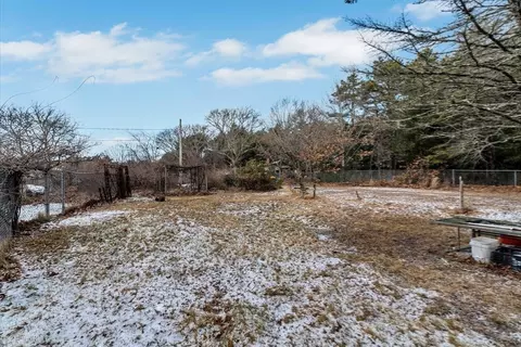 5 Monteiro St, Wareham, MA 02571 photo 33