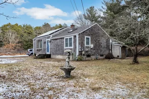 5 Monteiro St, Wareham, MA 02571 photo 40