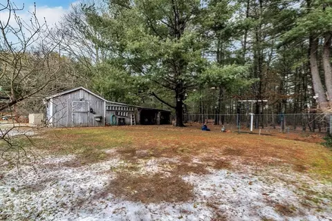 5 Monteiro St, Wareham, MA 02571 photo 37