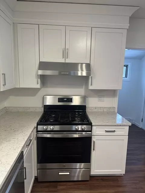 165 Springvale Ave, Everett, MA 02149 photo 11