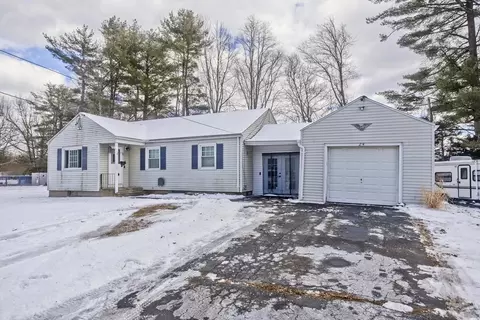 24 Higher St, Ludlow, MA 01056