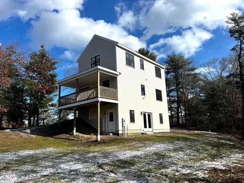 31 Stetson St, Lakeville, MA 02347