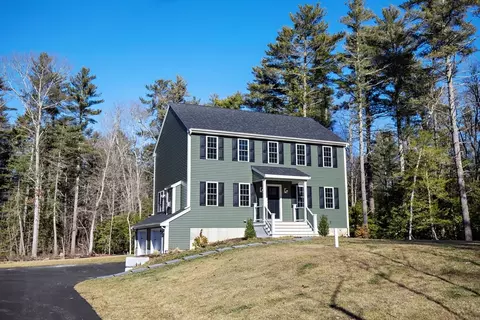 172 Precinct St, Middleboro, MA 02346