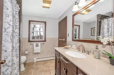 24 Benton Cir, Reading, MA 01867 photo 15