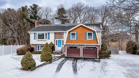 24 Benton Cir, Reading, MA 01867 photo 41