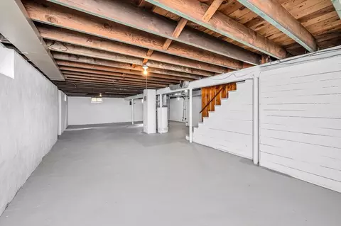 83 Gilbert Ave, Springfield, MA 01119 photo 35