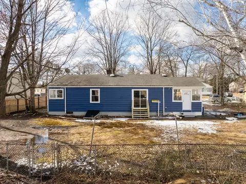 83 Gilbert Ave, Springfield, MA 01119 photo 41