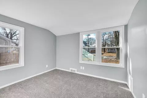 83 Gilbert Ave, Springfield, MA 01119 photo 28