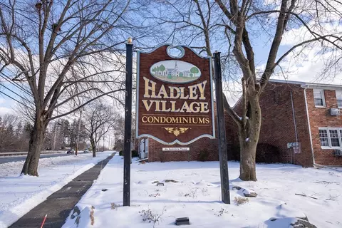 540 Granby Rd #53, South Hadley, MA 01075