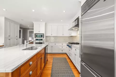 243 Ridgeway Rd, Weston, MA 02493 photo 17