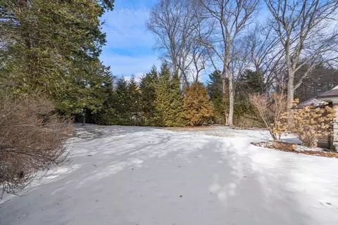 243 Ridgeway Rd, Weston, MA 02493 photo 27