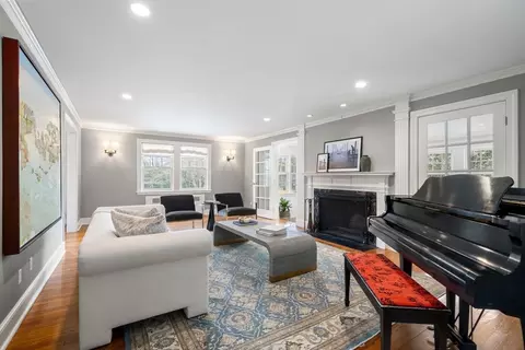 243 Ridgeway Rd, Weston, MA 02493 photo 7
