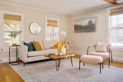 38 Great Rd #4, Bedford, MA 01730