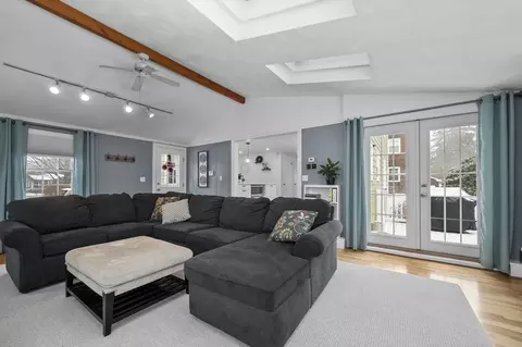 5 Orchard Ln, Danvers, MA 01923 photo 18