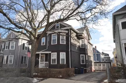 17 Grant St, Somerville, MA 02145