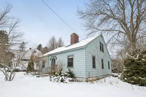 47 Florence St, Hudson, MA 01749
