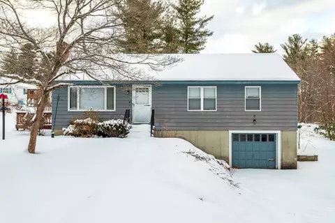 10 Jonathan Dr, Ayer, MA 01432 photo 3