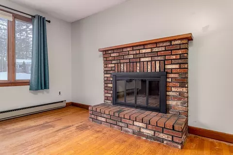 10 Jonathan Dr, Ayer, MA 01432 photo 10