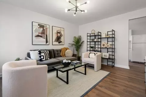 38 Dean Rd #T1, Brookline, MA 02445