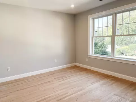 Living - 71 Bolivar St, Canton, MA 02021 photo 3 of 3