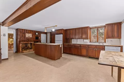 146 Elm St, Georgetown, MA 01833 photo 8