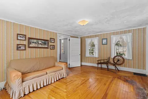 146 Elm St, Georgetown, MA 01833 photo 12