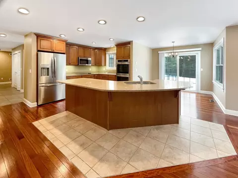391 Britton St, Raynham, MA 02767 photo 6