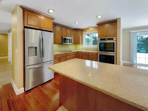 391 Britton St, Raynham, MA 02767 photo 10
