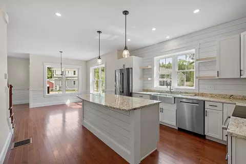13 Kays Walk, Carlisle, MA 01741