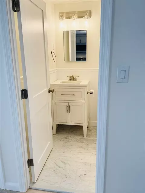 Bath - 2 Mcdewell Ave #16, Danvers, MA 01923 photo 1 of 2