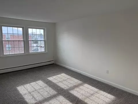 Living - 2 Mcdewell Ave #16, Danvers, MA 01923 photo 1 of 4