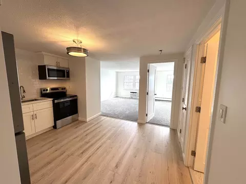 Kitchen - 2 Mcdewell Ave #16, Danvers, MA 01923 photo 5 of 5