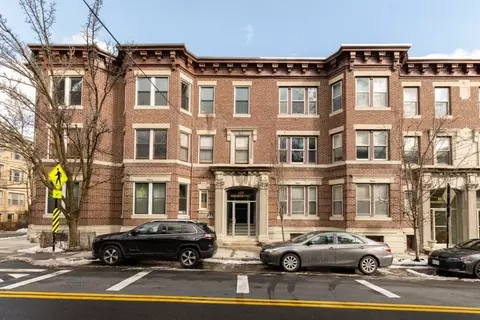 109 Winchester St #8, Brookline, MA 02446