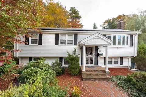 48 Jane Ter, Brockton, MA 02301