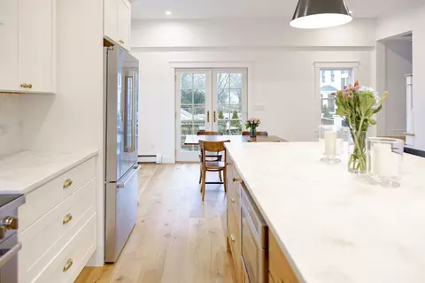 19 E Bay Rd, Barnstable, MA 02655 photo 12