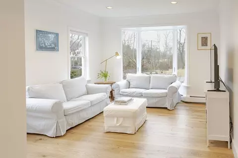19 E Bay Rd, Barnstable, MA 02655 photo 16