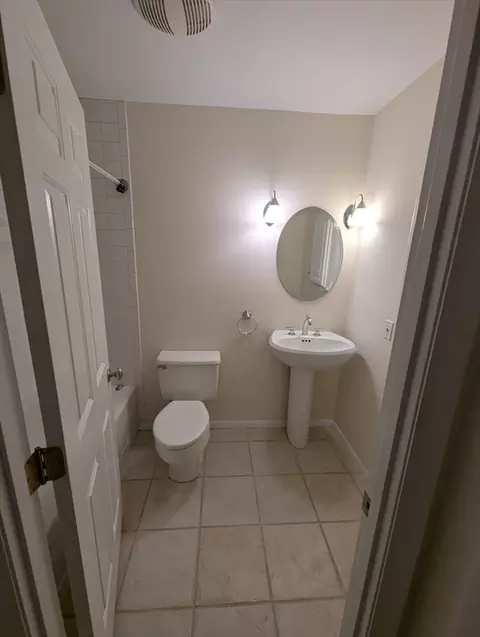 4 Summit Dr #107, Reading, MA 01867 photo 8