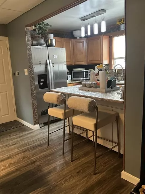 15 Higgins St, Fall River, MA 02724 photo 8