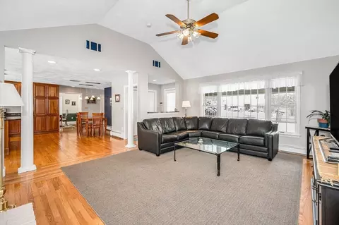 15 Thomas Dr, Reading, MA 01867 photo 20