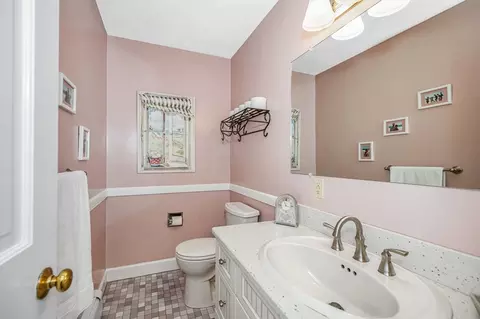 15 Thomas Dr, Reading, MA 01867 photo 11