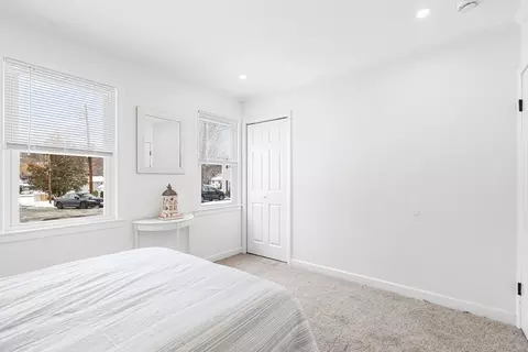 Bedroom - 7 Glenhill Ter, Maynard, MA 01754 photo 2 of 4