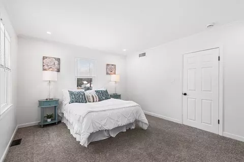 Bedroom - 7 Glenhill Ter, Maynard, MA 01754 photo 4 of 4