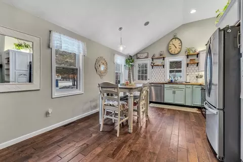 7 Summer St, Wareham, MA 02571 photo 7