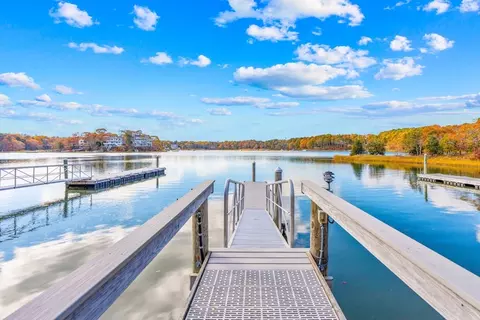 134 Summersea Rd, Mashpee, MA 02649