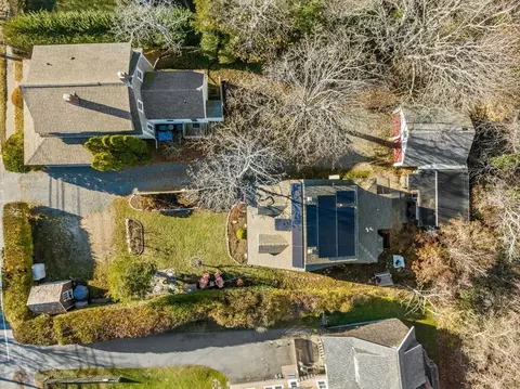 23 Millfield, Falmouth, MA 02543