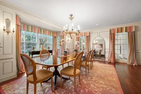 20 Sears Rd, Brookline, MA 02445 photo 8