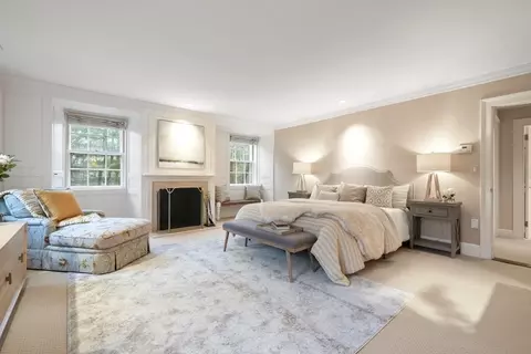 20 Sears Rd, Brookline, MA 02445 photo 21