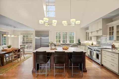 20 Sears Rd, Brookline, MA 02445 photo 12